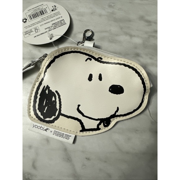 Yoobi X Peanuts Snoopy Coin Purse - Picture 3 of 4